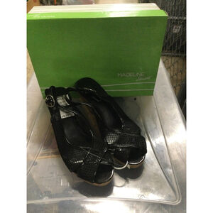 Women's Madeline Stuart Black Sandals Size M065